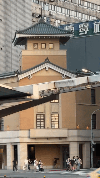 ezgif-4370d6101db3fe30.gif