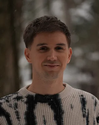 Илья Западенец